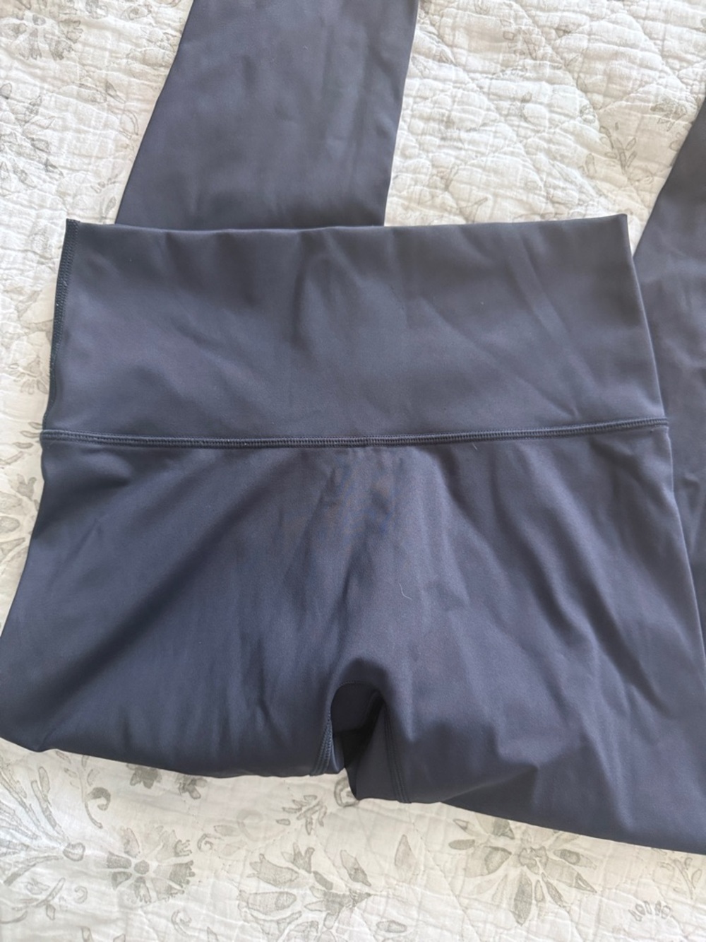 OFFLINE By Aerie Goals High Waisted Legging steel blue M wear near logo see pic - Picture 5 of 8